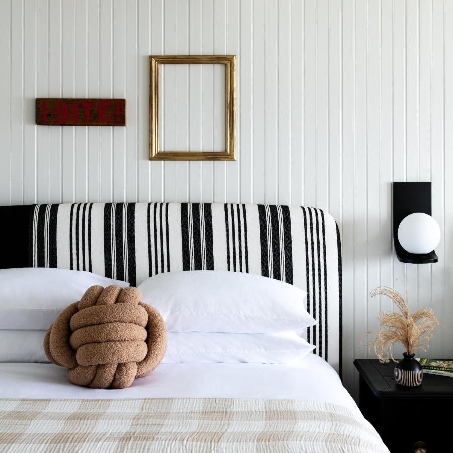Bluebird Ocean Point Inn Eksteriør bilde
