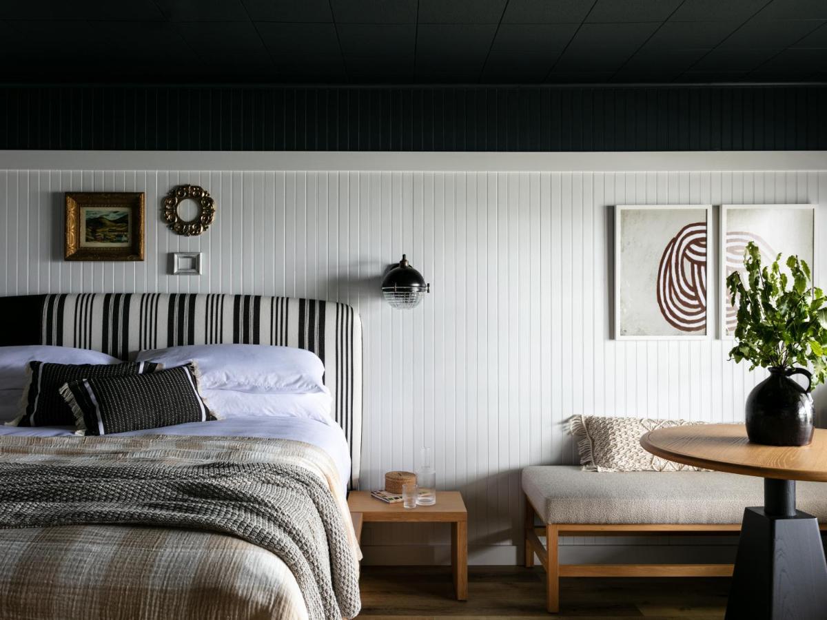 Bluebird Ocean Point Inn Eksteriør bilde