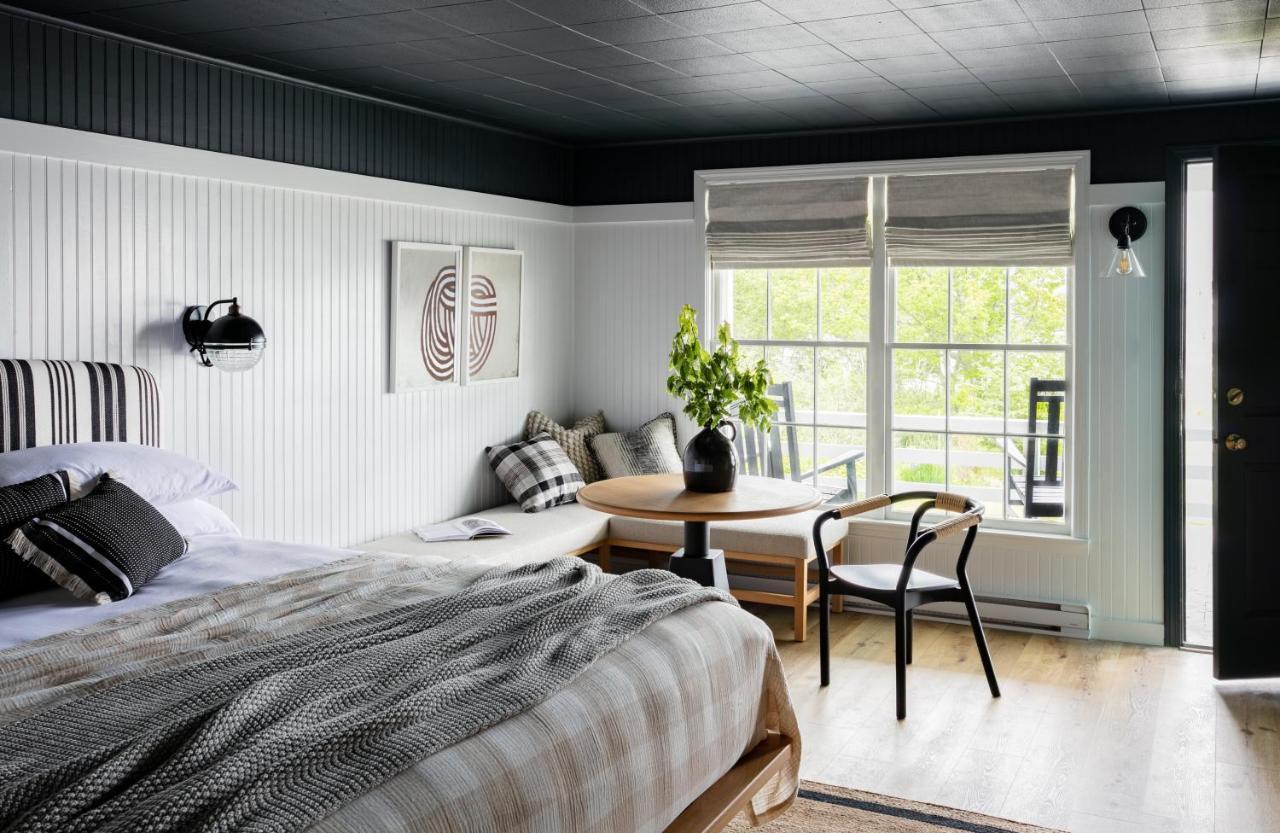 Bluebird Ocean Point Inn Eksteriør bilde