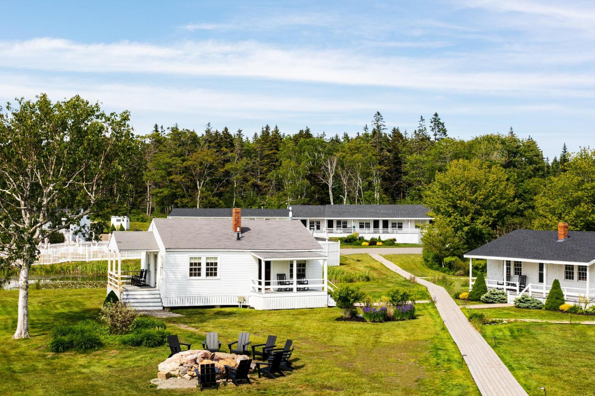 Bluebird Ocean Point Inn Eksteriør bilde