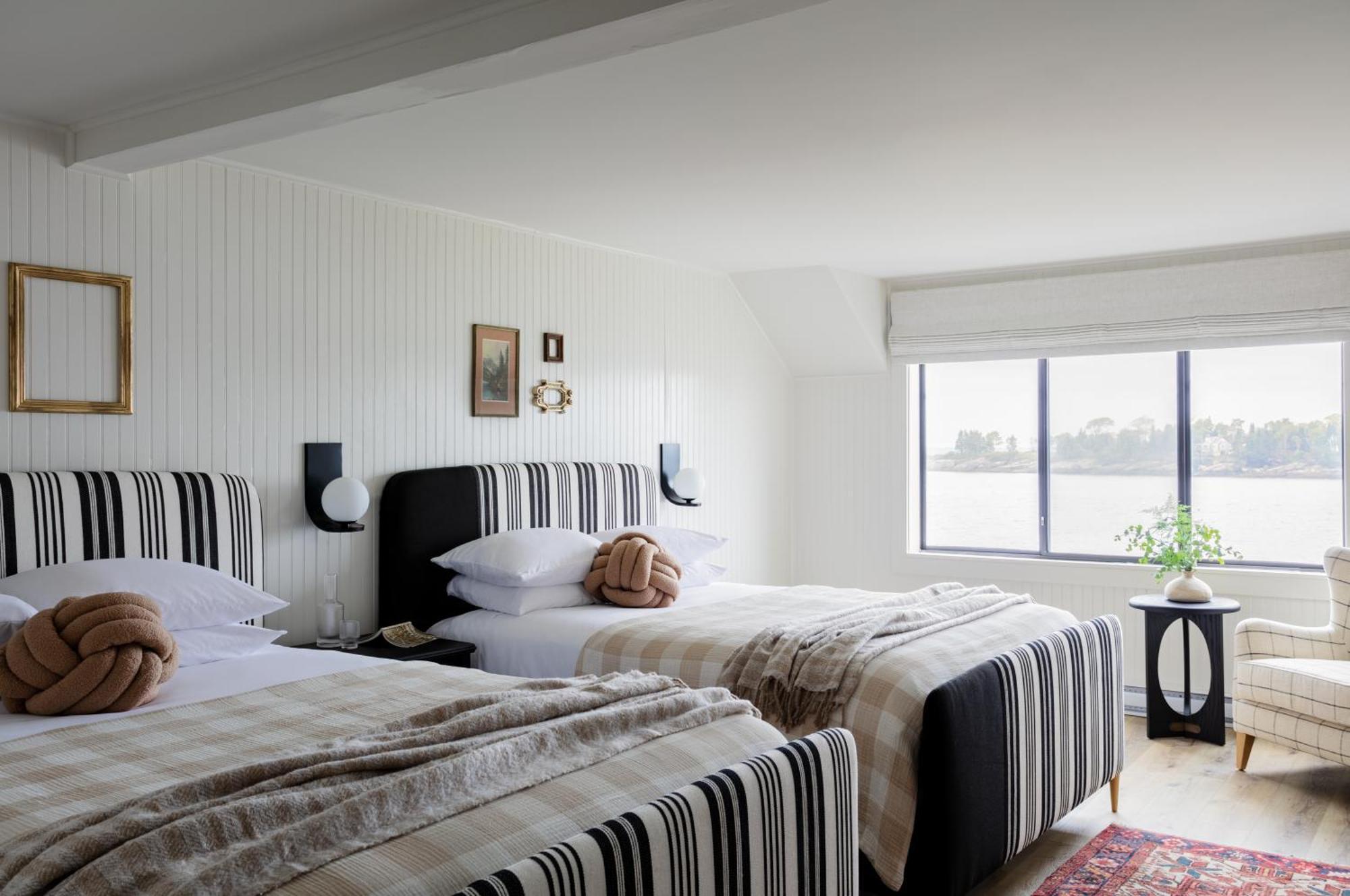 Bluebird Ocean Point Inn Eksteriør bilde