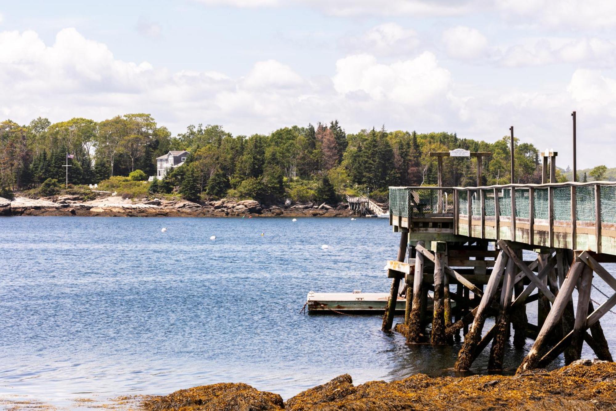 Bluebird Ocean Point Inn Eksteriør bilde